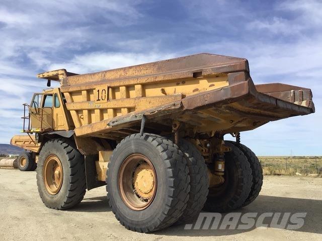 CAT 777C Шарнирно-сочленённые самосвалы