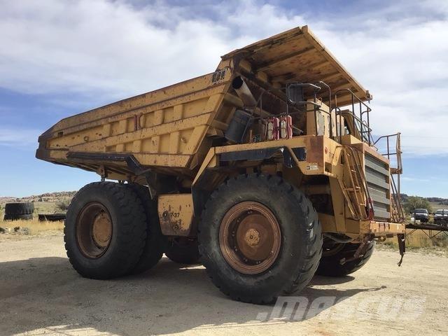 CAT 777C Шарнирно-сочленённые самосвалы
