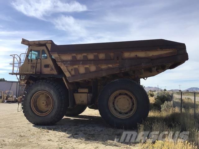 CAT 777C Шарнирно-сочленённые самосвалы