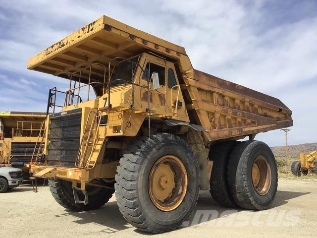 CAT 777C Шарнирно-сочленённые самосвалы
