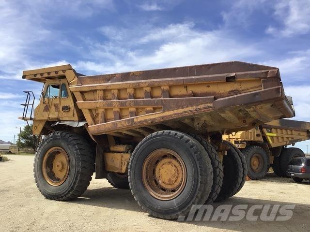CAT 777C Шарнирно-сочленённые самосвалы