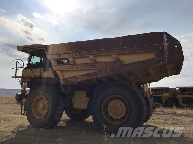 CAT 777D Шарнирно-сочленённые самосвалы