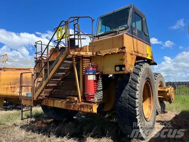 CAT 777D Строительная техника - Другие