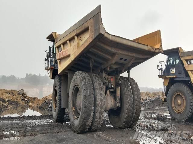 CAT 777E Шарнирно-сочленённые самосвалы