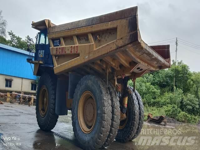 CAT 777E Шарнирно-сочленённые самосвалы