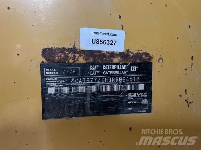 CAT 777F Шарнирно-сочленённые самосвалы