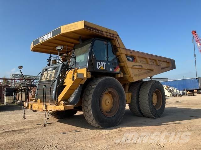 CAT 777F Шарнирно-сочленённые самосвалы
