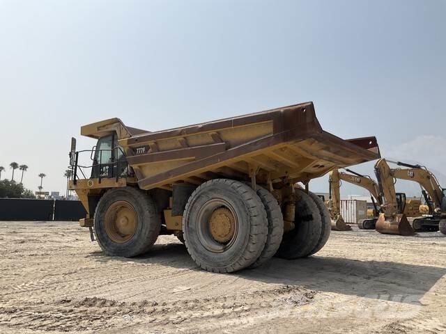 CAT 777F Шарнирно-сочленённые самосвалы