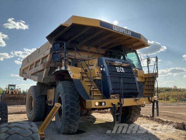 CAT 777F Шарнирно-сочленённые самосвалы