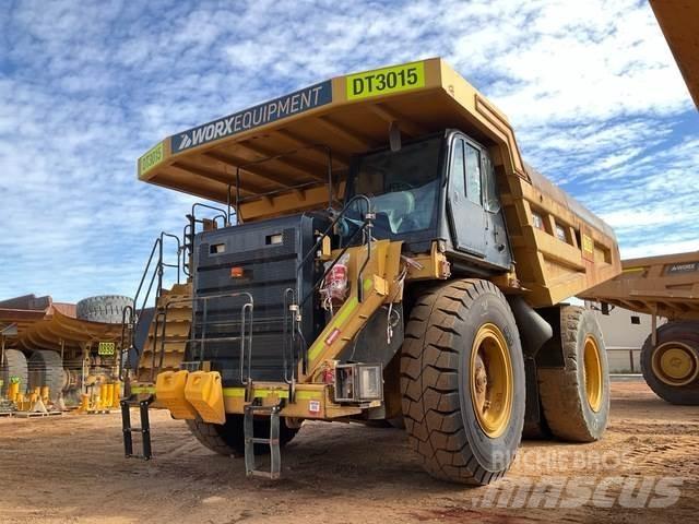 CAT 777G Шарнирно-сочленённые самосвалы