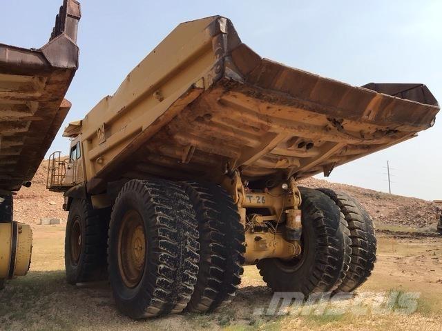 CAT 785 Шарнирно-сочленённые самосвалы