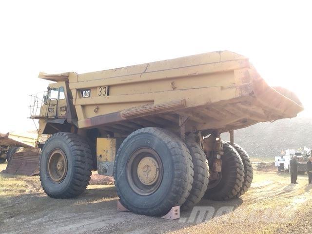 CAT 785 Шарнирно-сочленённые самосвалы