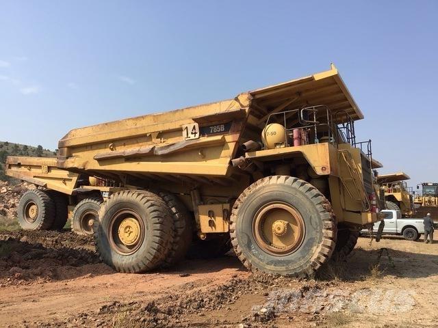 CAT 785B Шарнирно-сочленённые самосвалы