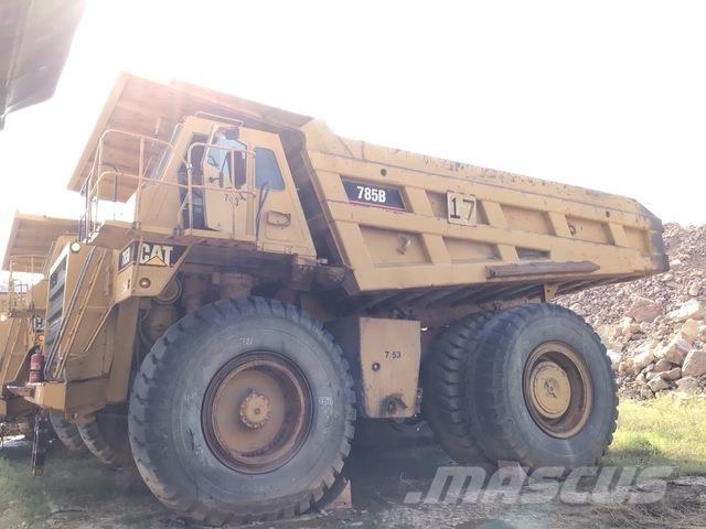 CAT 785B Шарнирно-сочленённые самосвалы