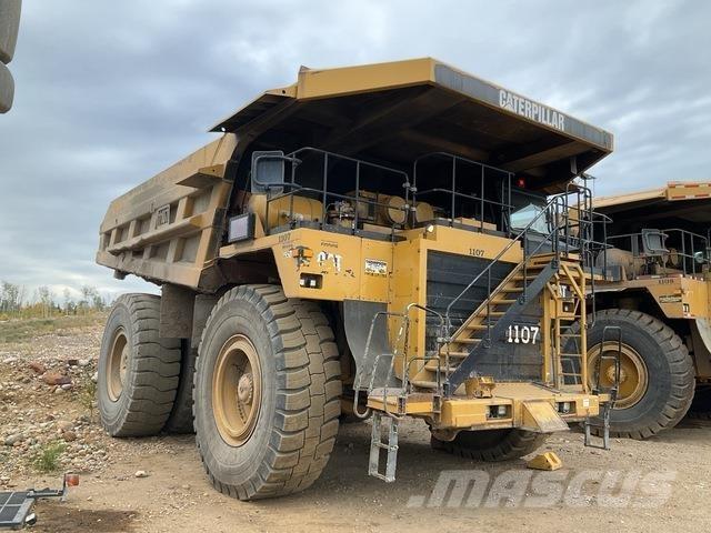 CAT 785D Шарнирно-сочленённые самосвалы