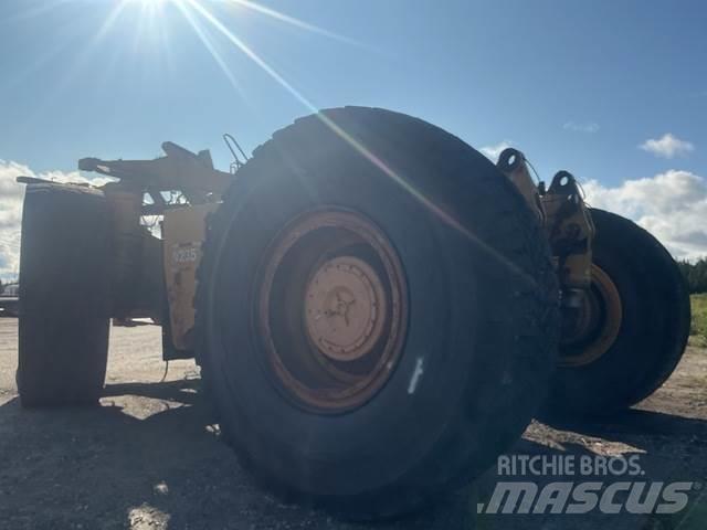 CAT 789B Шарнирно-сочленённые самосвалы