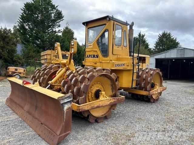 CAT 825B Строительная техника - Другие