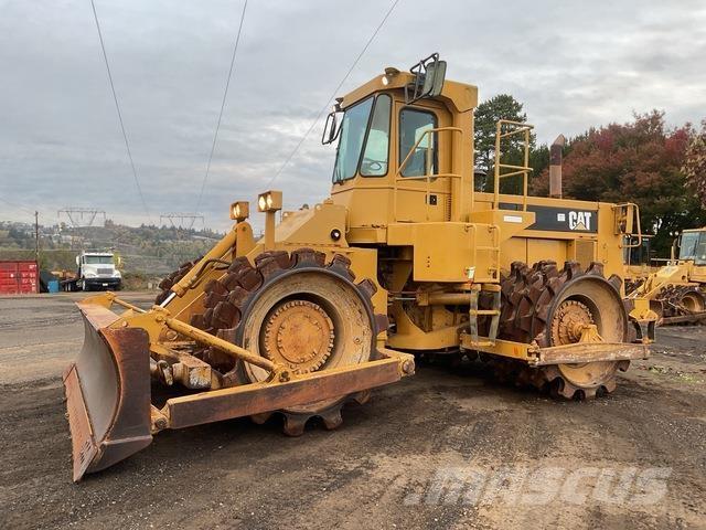 CAT 825C Уплотнители грунта
