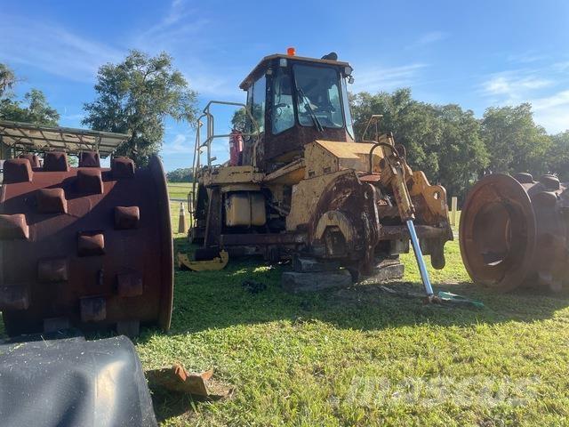 CAT 826G Уплотнители грунта