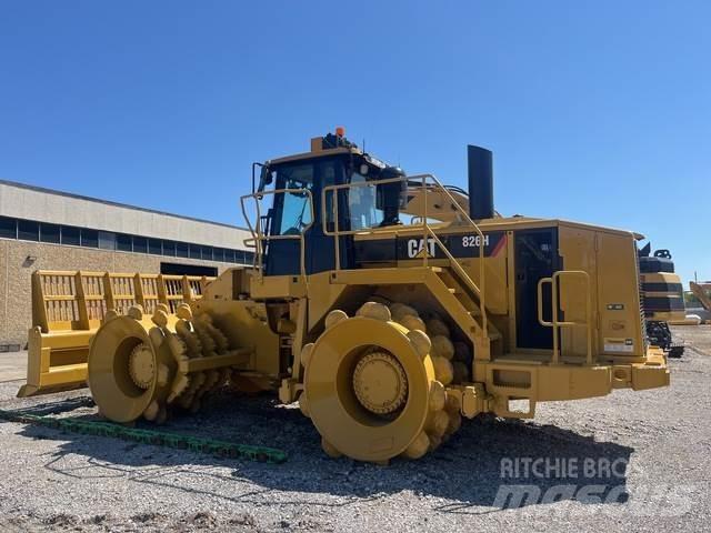 CAT 826H Уплотнители грунта