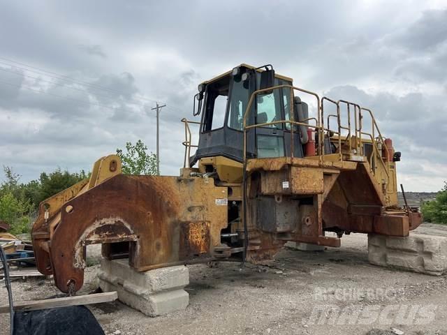 CAT 836G Уплотнители грунта