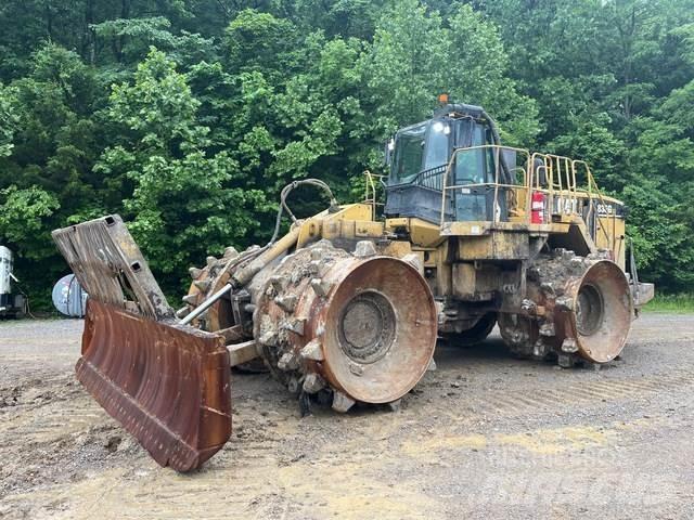 CAT 836G Уплотнители грунта