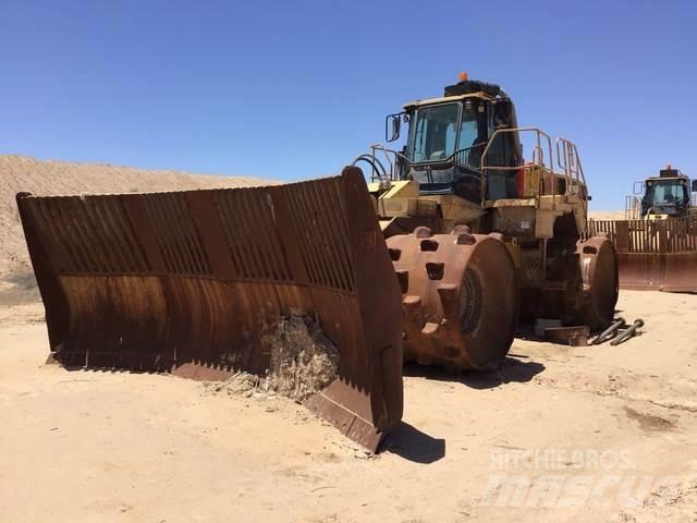CAT 836G Уплотнители грунта