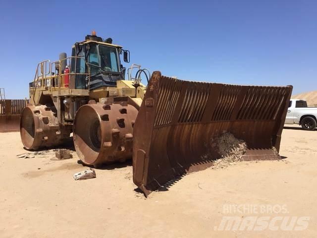 CAT 836G Уплотнители грунта