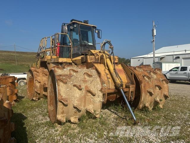 CAT 836G Уплотнители грунта