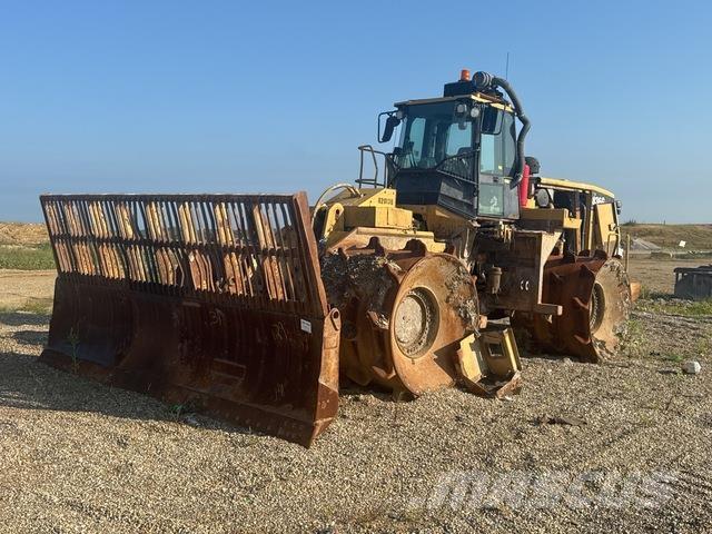 CAT 836G Уплотнители грунта