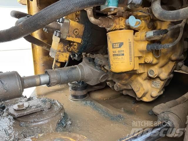 CAT 924K Фронтальные погрузчики