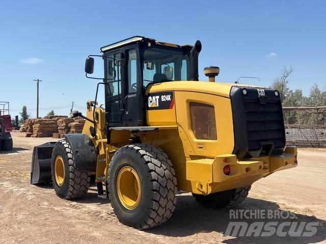 CAT 924K Фронтальные погрузчики