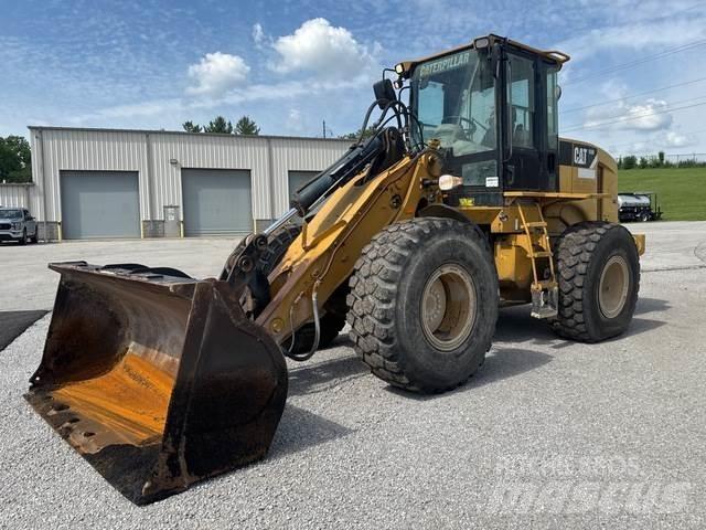 CAT 930H Фронтальные погрузчики