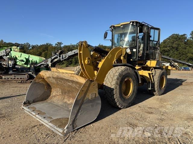 CAT 938 K Фронтальные погрузчики