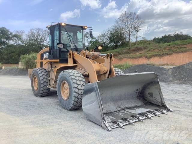 CAT 938H Фронтальные погрузчики
