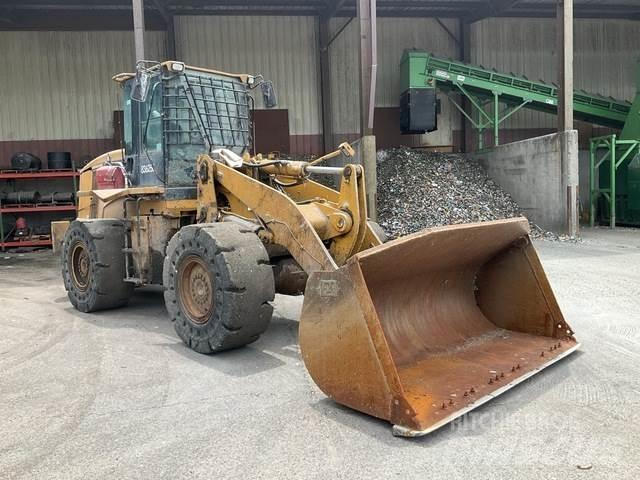 CAT 938H Фронтальные погрузчики