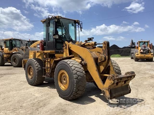 CAT 938H Фронтальные погрузчики