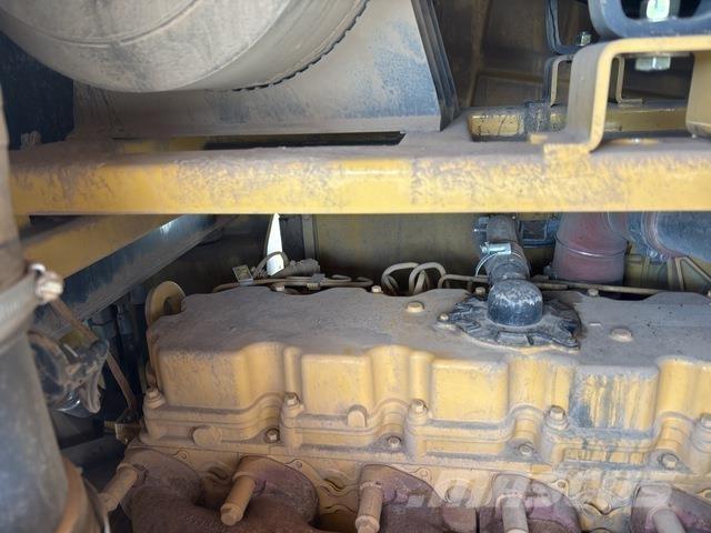 CAT 950 GC Фронтальные погрузчики