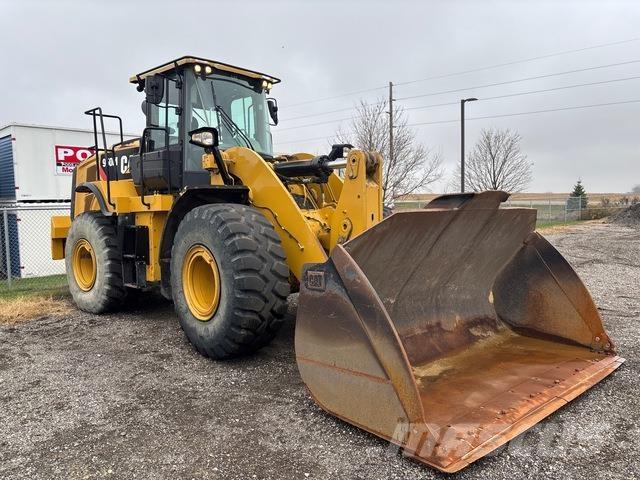 CAT 950M Фронтальные погрузчики