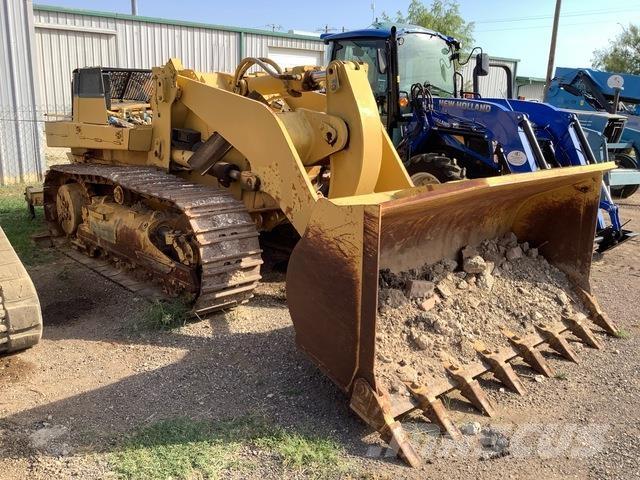 CAT 953C Гусеничные фронтальные погрузчики