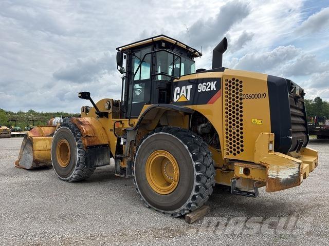 CAT 962K Фронтальные погрузчики