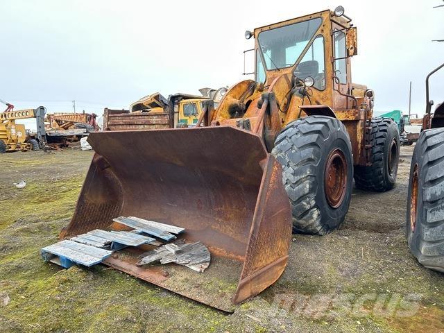 CAT 966C Фронтальные погрузчики