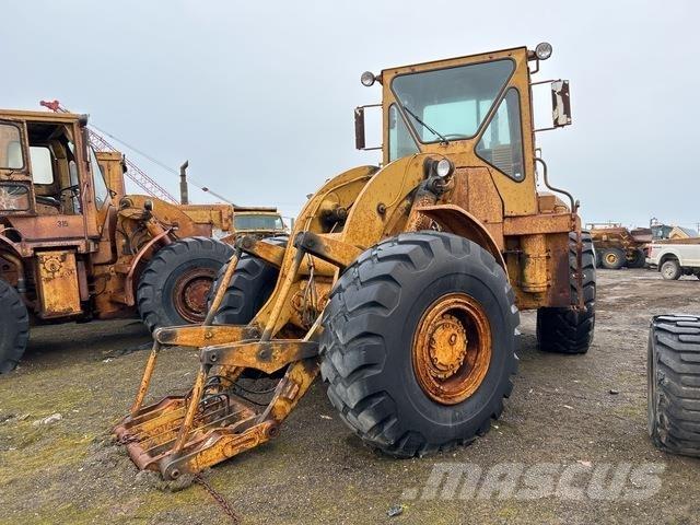 CAT 966C Фронтальные погрузчики