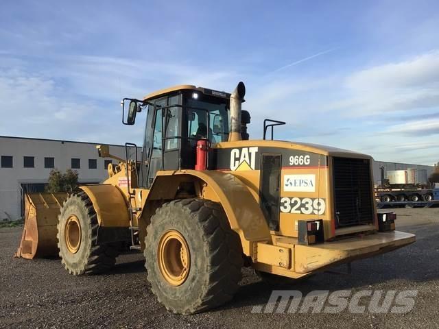 CAT 966G Фронтальные погрузчики