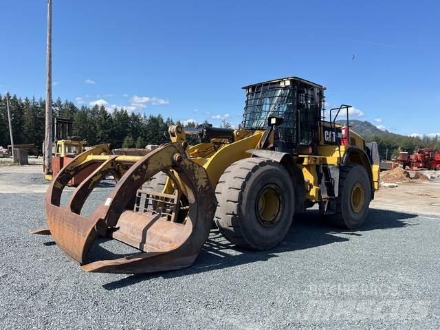 CAT 966M Фронтальные погрузчики