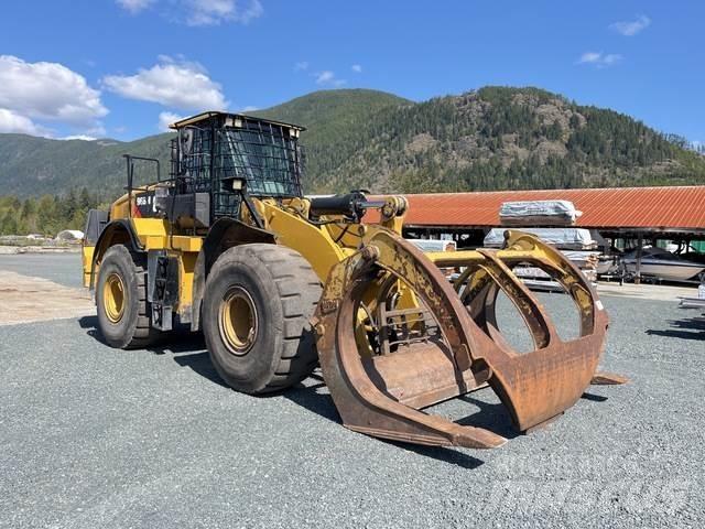 CAT 966M Фронтальные погрузчики