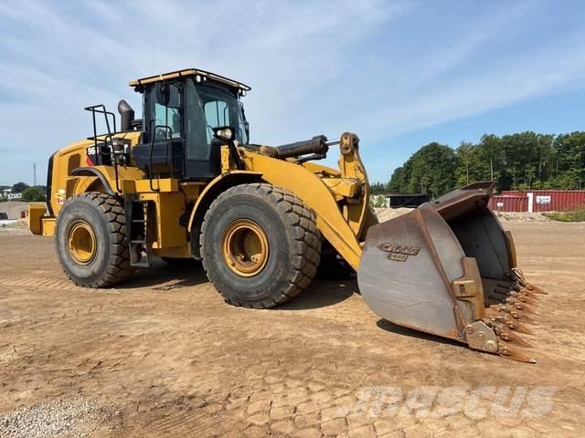 CAT 966M Фронтальные погрузчики