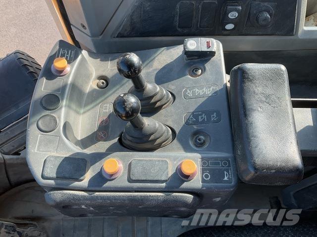 CAT 966M Фронтальные погрузчики