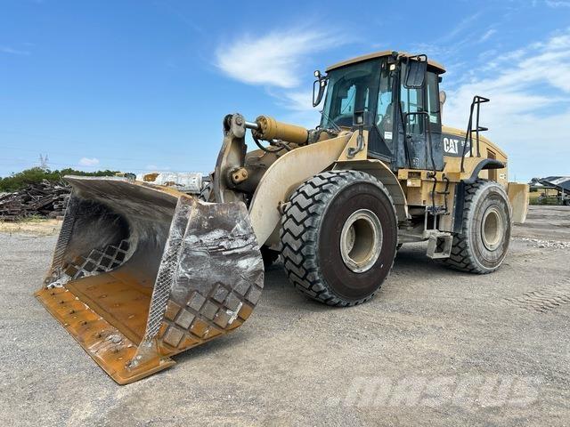CAT 972H Фронтальные погрузчики