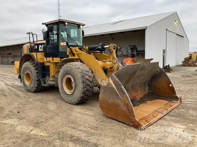 CAT 972K Фронтальные погрузчики